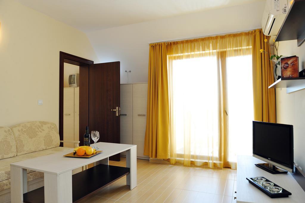 Hotel Iris Nesebar Ruang foto