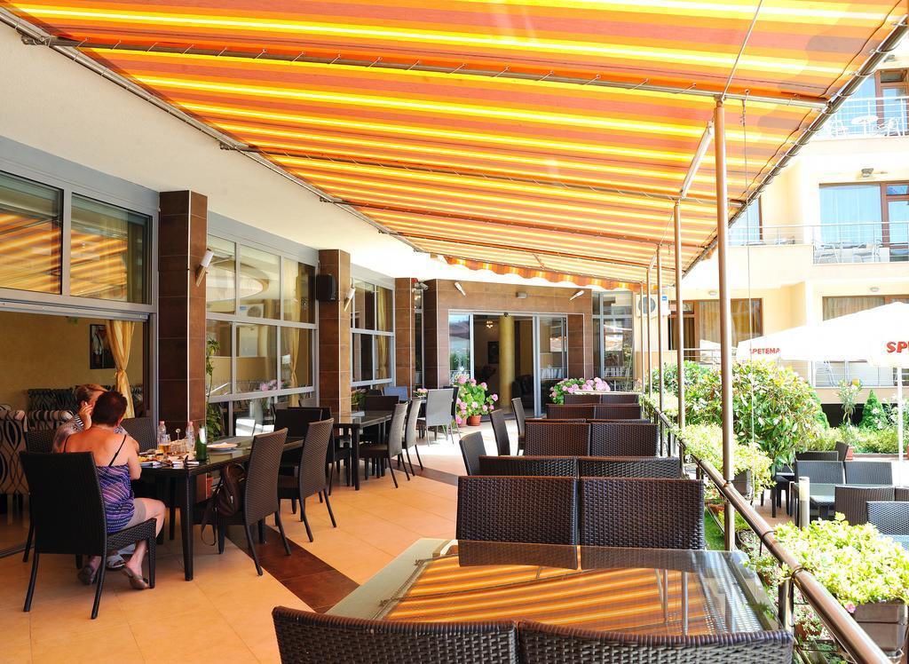 Hotel Iris Nesebar Bagian luar foto